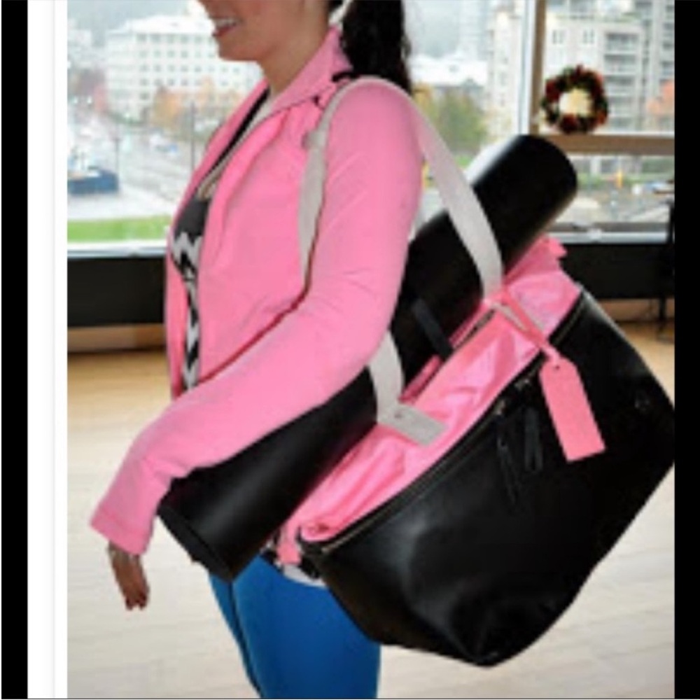 🔥LULULEMON FORME JACKET-MIAMI PINK SHELL-10🔥 - Picture 4 of 11